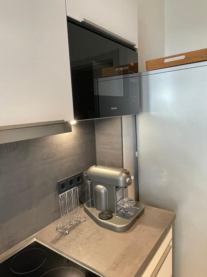 Schoene Grosse 4 Zimmer-Altbauwohnung Кіль Екстер'єр фото
