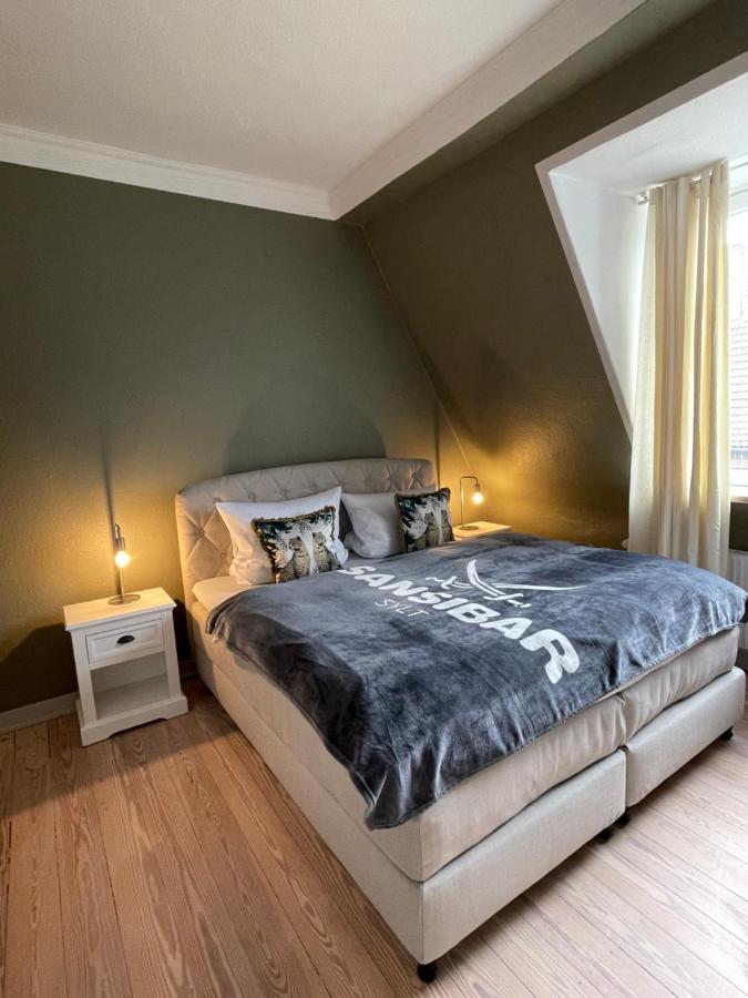Schoene Grosse 4 Zimmer-Altbauwohnung Кіль Екстер'єр фото