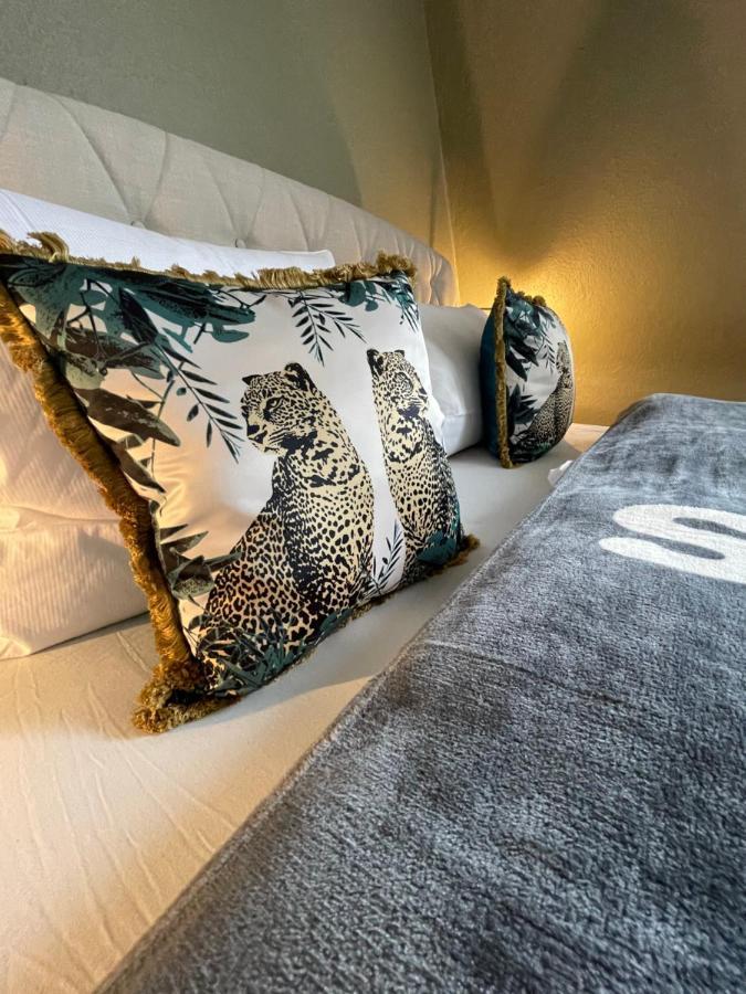 Schoene Grosse 4 Zimmer-Altbauwohnung Кіль Екстер'єр фото